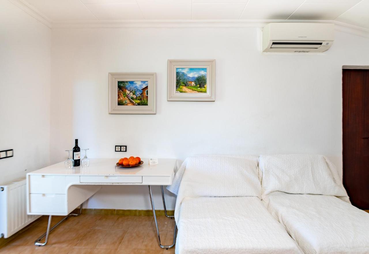 كان بيكافورت Finca Hotel Rural Predio Son Serra المظهر الخارجي الصورة